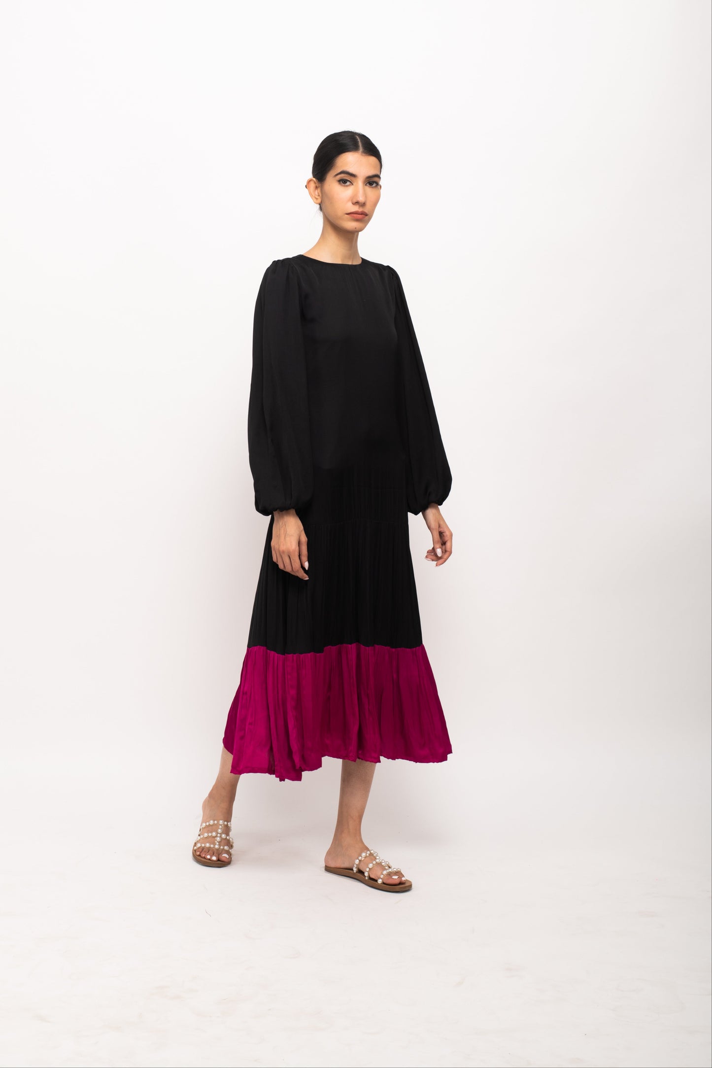Black-Wine Gather Maxi Dress