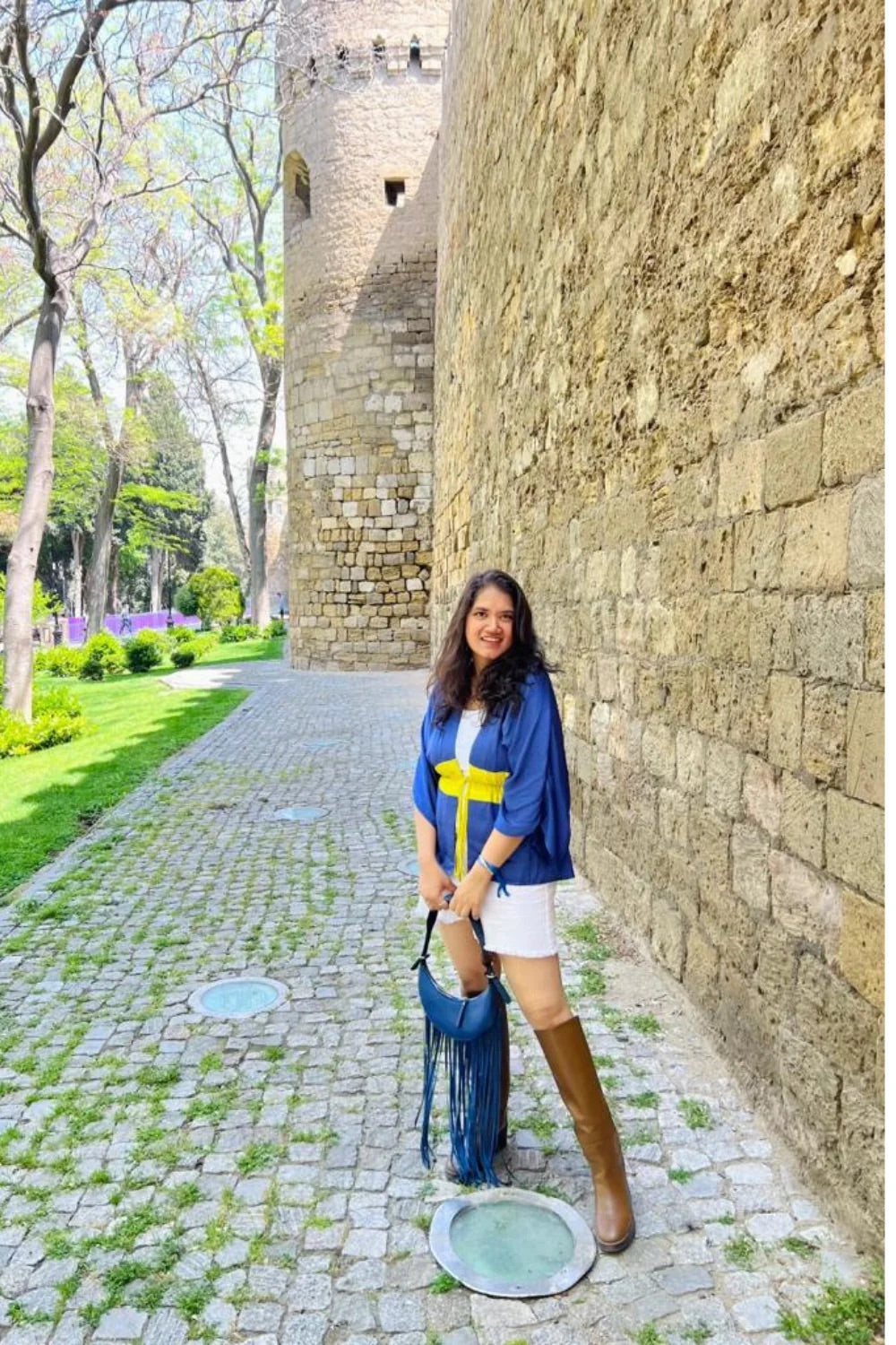 Blue-Neon Free Size Short Cape