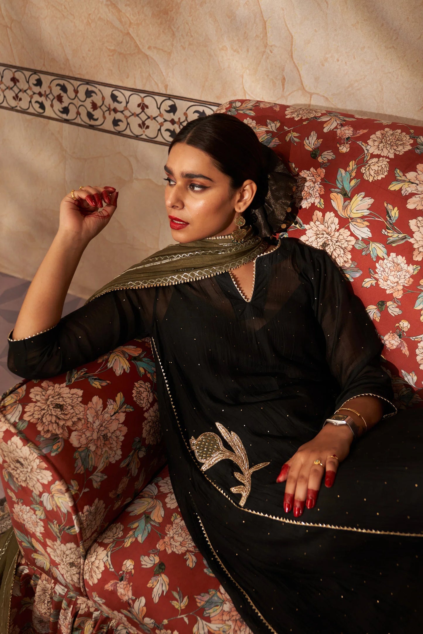 BLACK ANAR KURTA SET