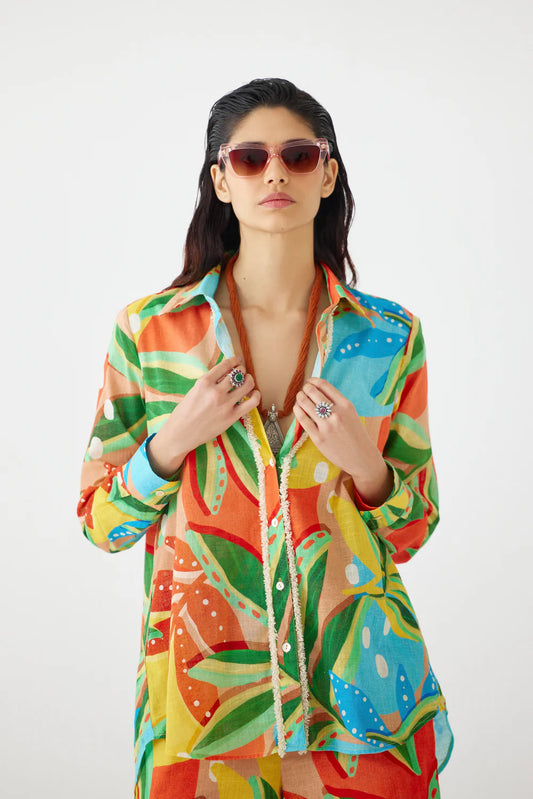 Trendy Women’s Shirts & Tops in Singapore | The Sian Store