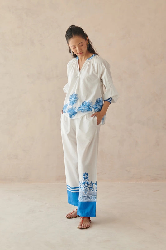 Glide White Border Print Pants