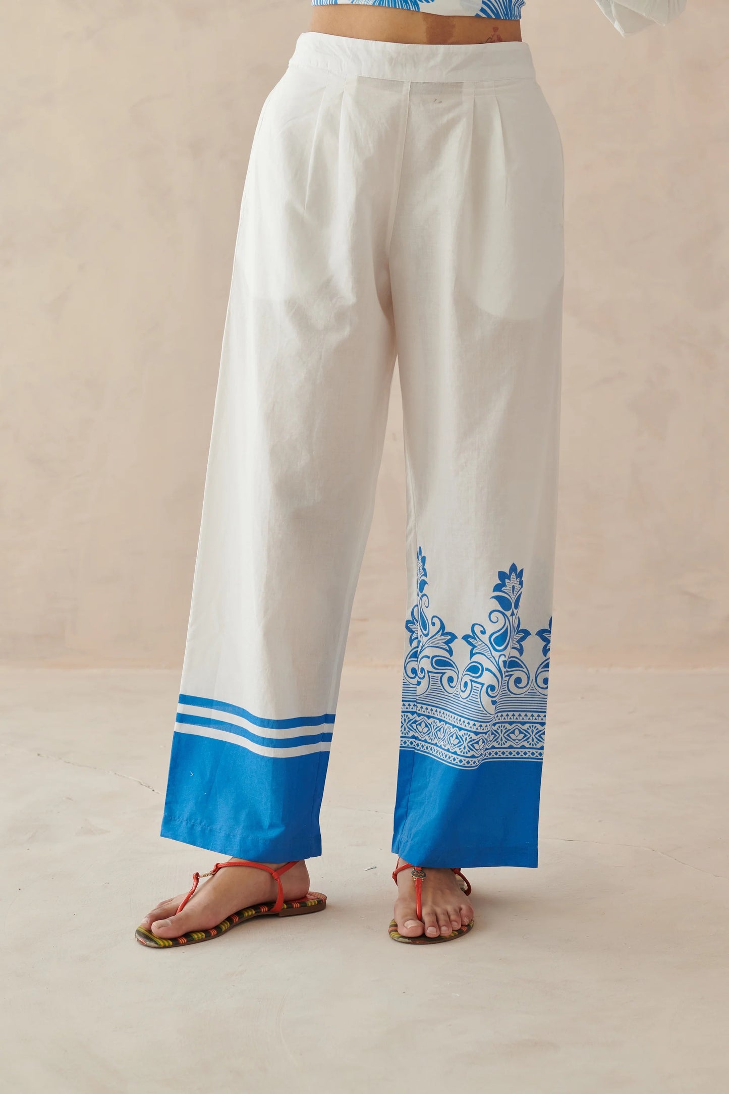 Glide White Border Print Pants